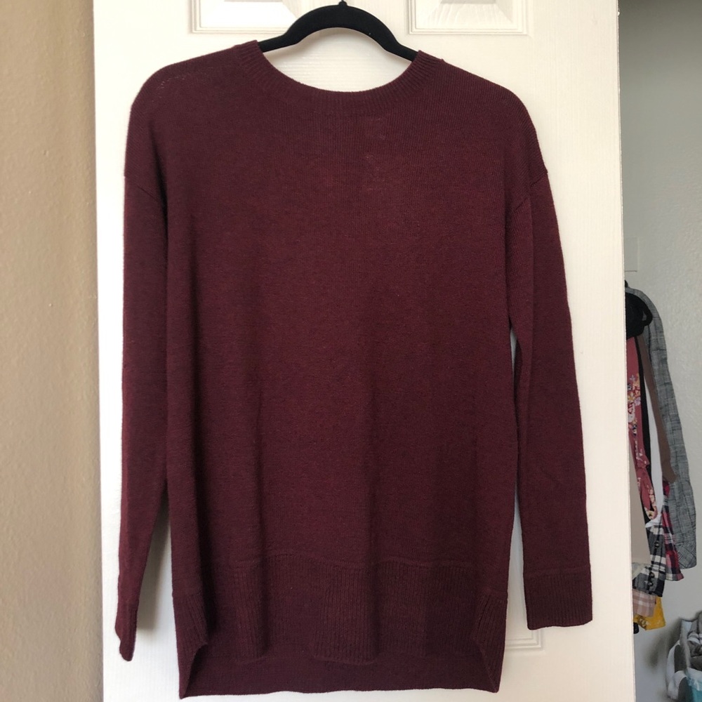 H&M Burgundy Long Sleeve Knit Sweater